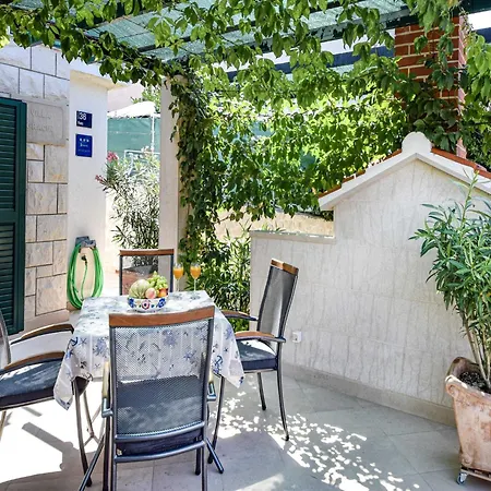 Gracin Apartman Povlja (Brac)