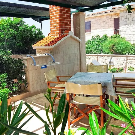 Apartman Gracin *